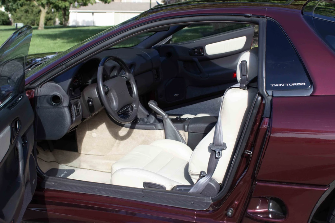 1995 Mitsubishi 3000GT Series 2 - Image 20 of 31