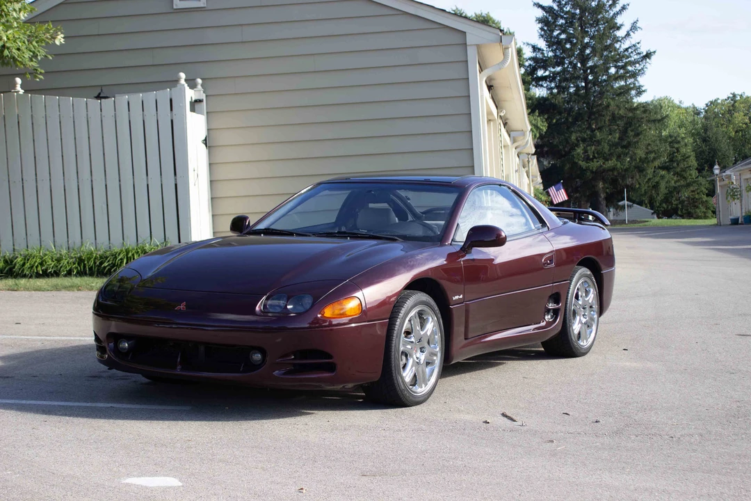 1995 Mitsubishi 3000GT Series 2 - Image 2 of 31