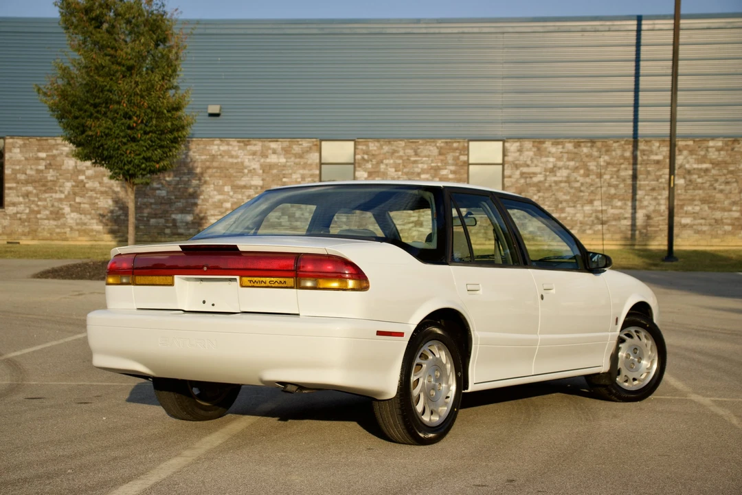 1995 Saturn - Image 14 of 31