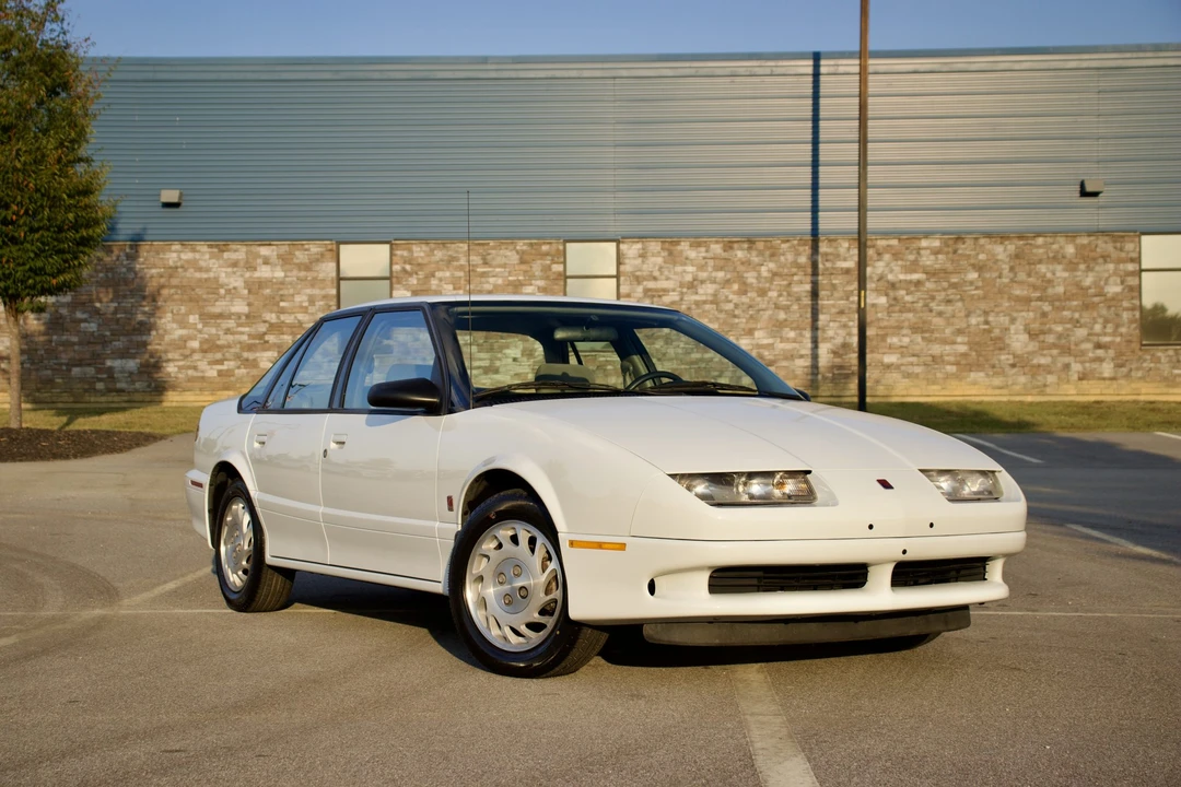 1995 Saturn - Image 3 of 31