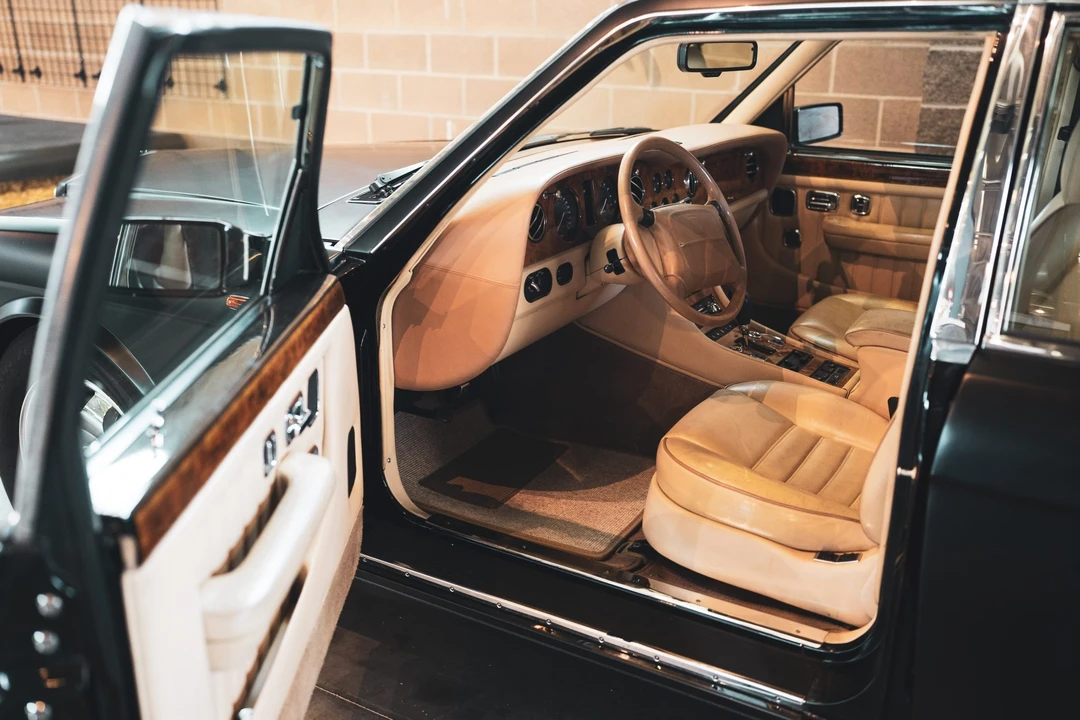 1996 Bentley Mulsanne 1st Gen - Image 26 of 31