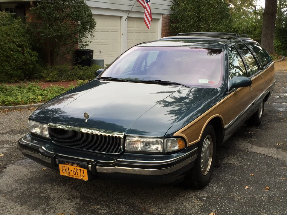 1996 Buick Roadmaster - Image 5 of 31