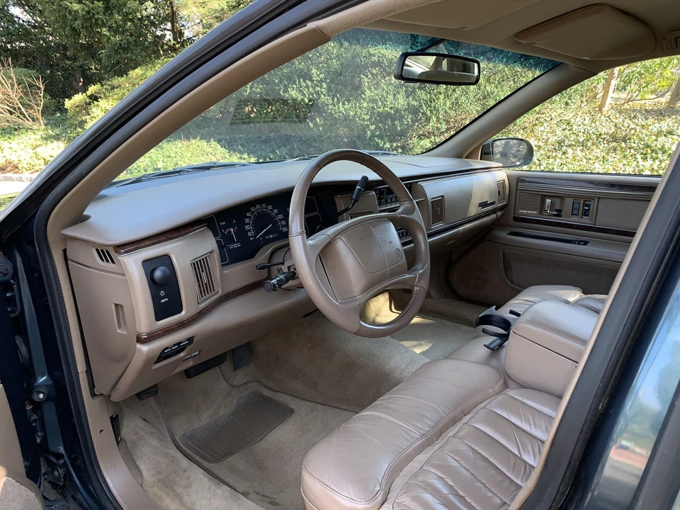 1996 Buick Roadmaster - Image 22 of 31