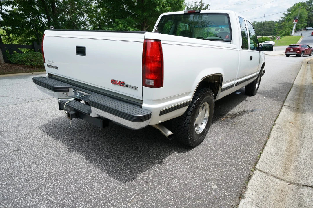 1996 GMC Sierra 1st Gen - Image 9 of 31
