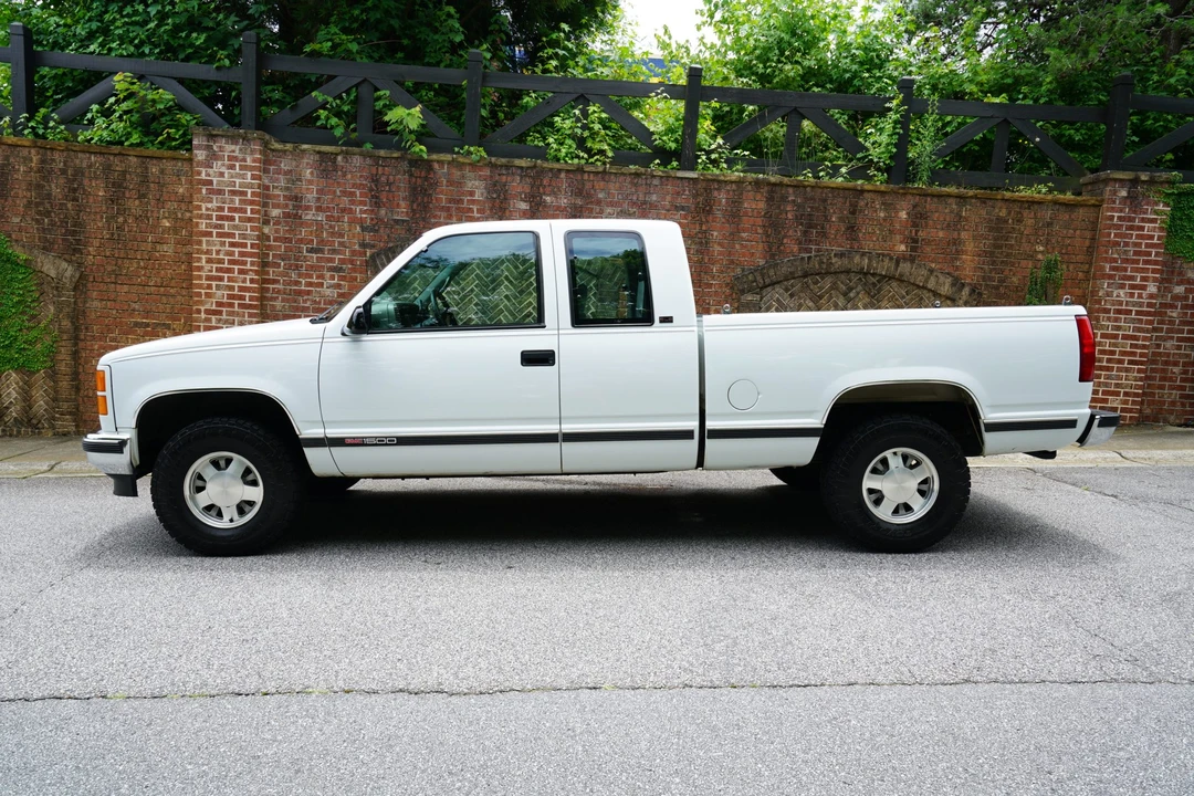 1996 GMC Sierra 1st Gen - Image 12 of 31