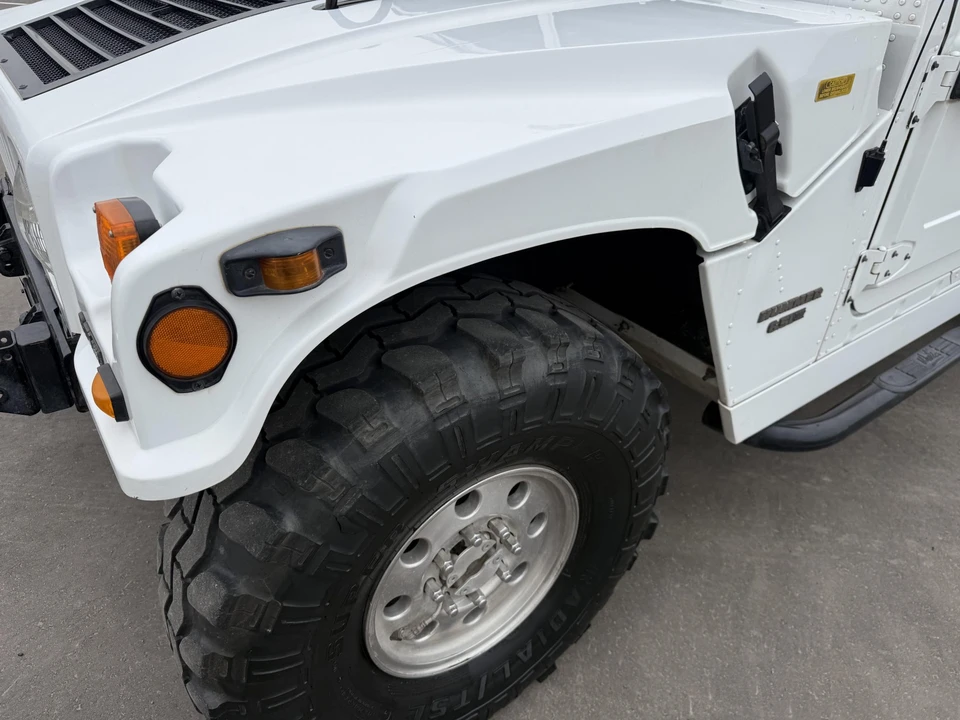 1997 Hummer Hummer H1 - Image 26 of 31