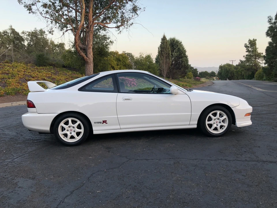 1997 Acura Integra Type R 3rd Gen - Image 20 of 31
