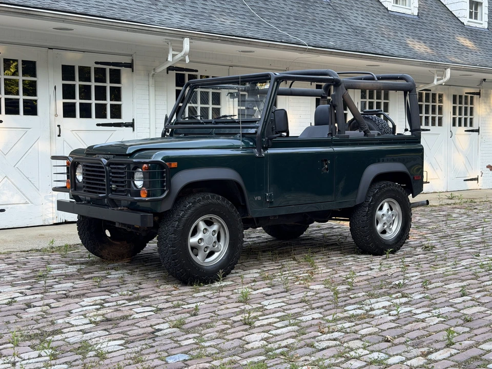 1997 Land Rover Defender 90 - Image 3 of 31