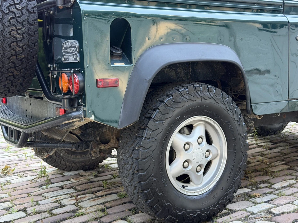1997 Land Rover Defender 90 - Image 31 of 31