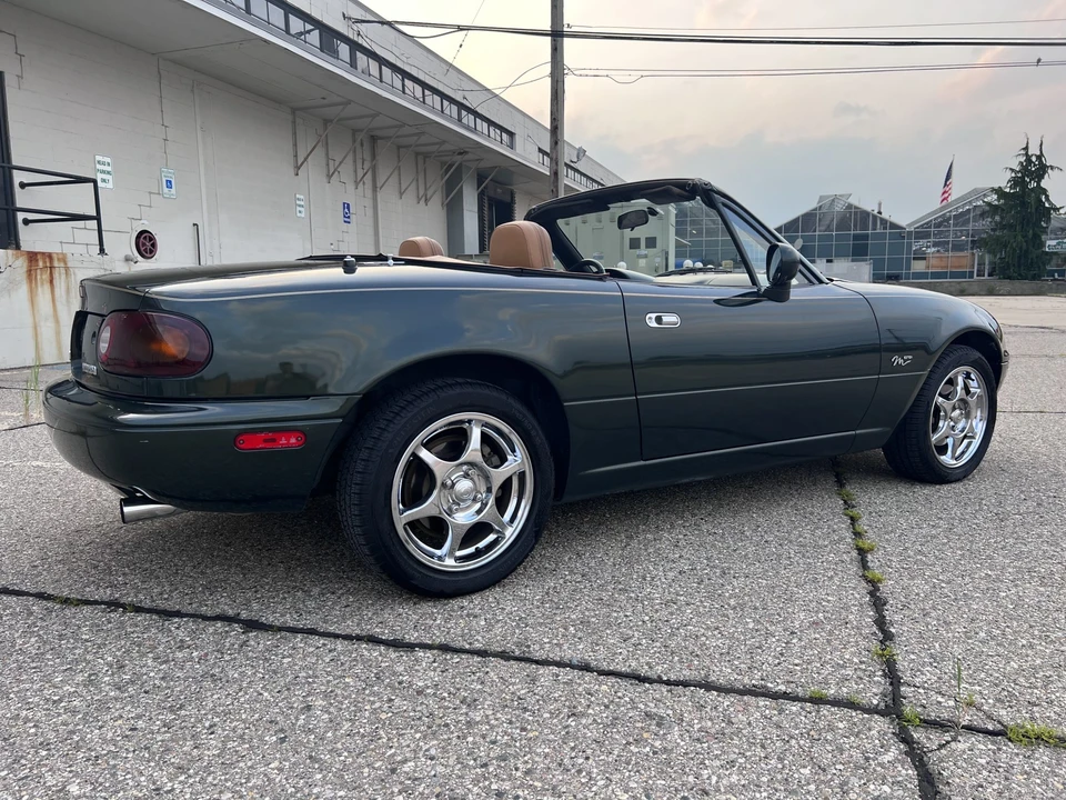 1997 Mazda NA MX-5 Miata - Image 26 of 31