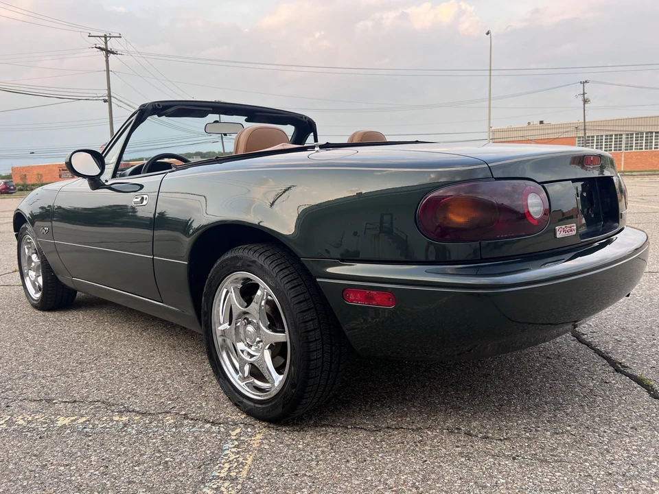 1997 Mazda NA MX-5 Miata - Image 30 of 31