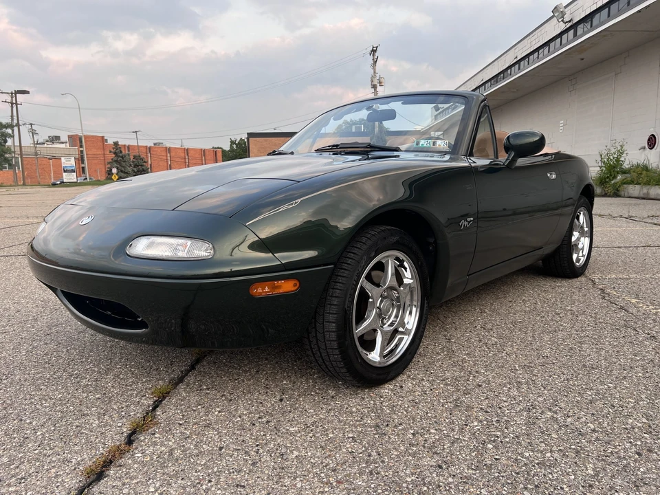 1997 Mazda NA MX-5 Miata - Image 17 of 31