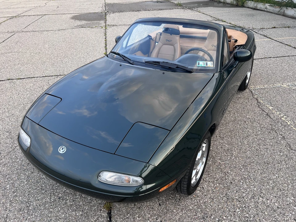 1997 Mazda NA MX-5 Miata - Image 2 of 31