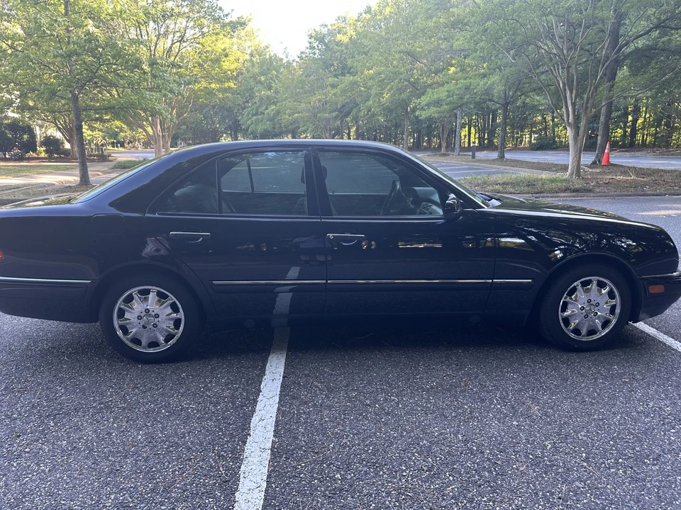 1997 Mercedes-Benz W210 E-Class - Image 5 of 31