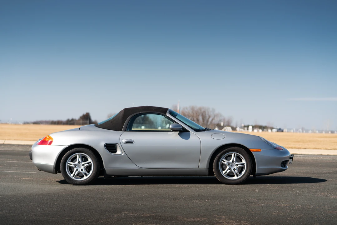 1997 Porsche 986 Boxster - Image 16 of 31