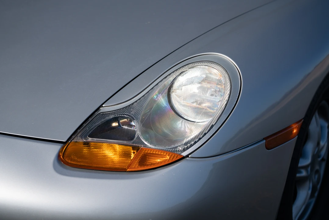 1997 Porsche 986 Boxster - Image 25 of 31