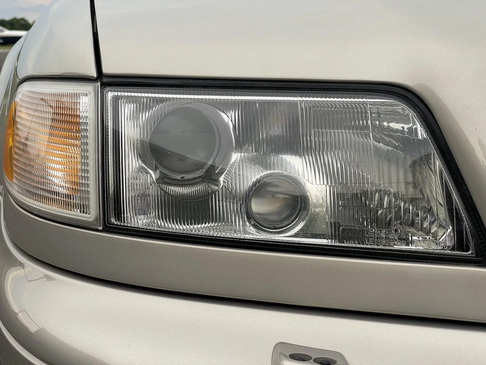 1998 Audi D2 A8 - Image 13 of 31