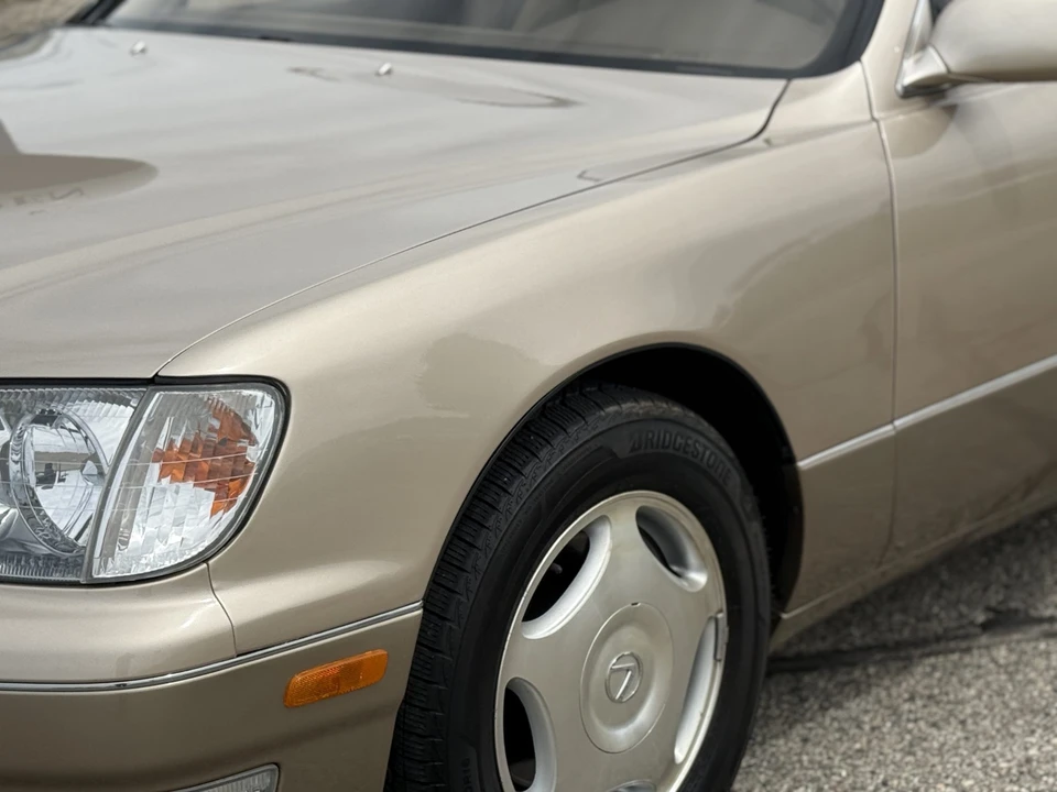 1998 Lexus LS 2nd Gen - Image 15 of 31