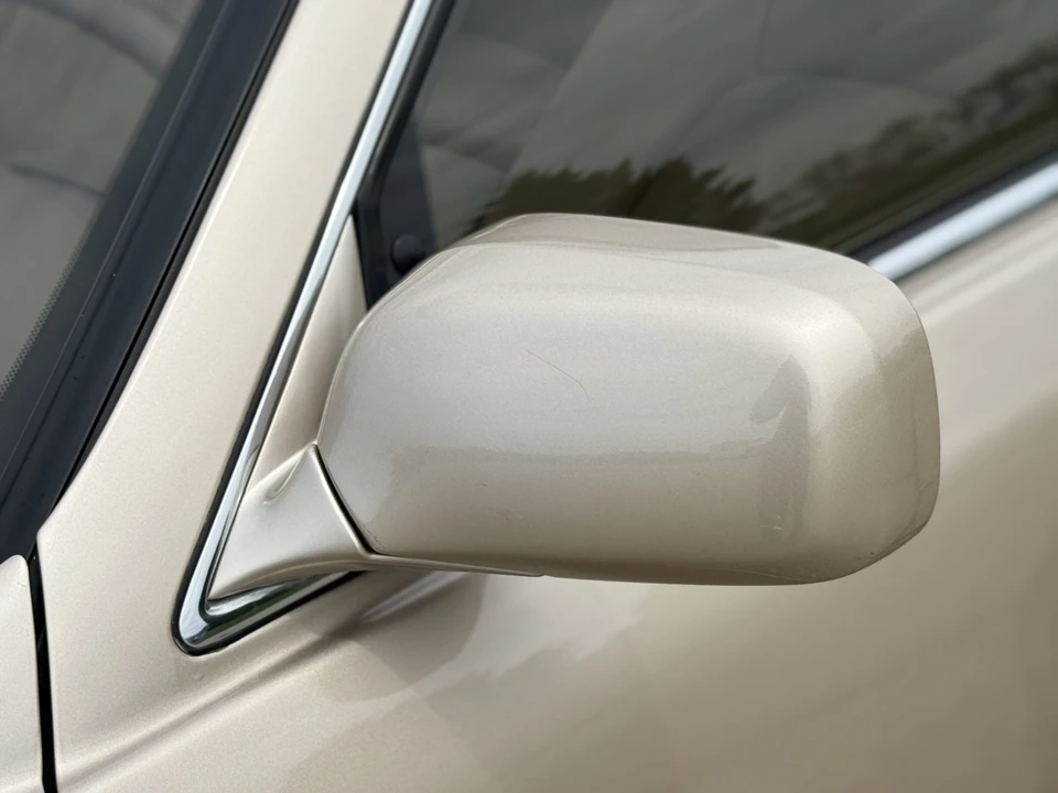 1998 Lexus LS 2nd Gen - Image 16 of 31
