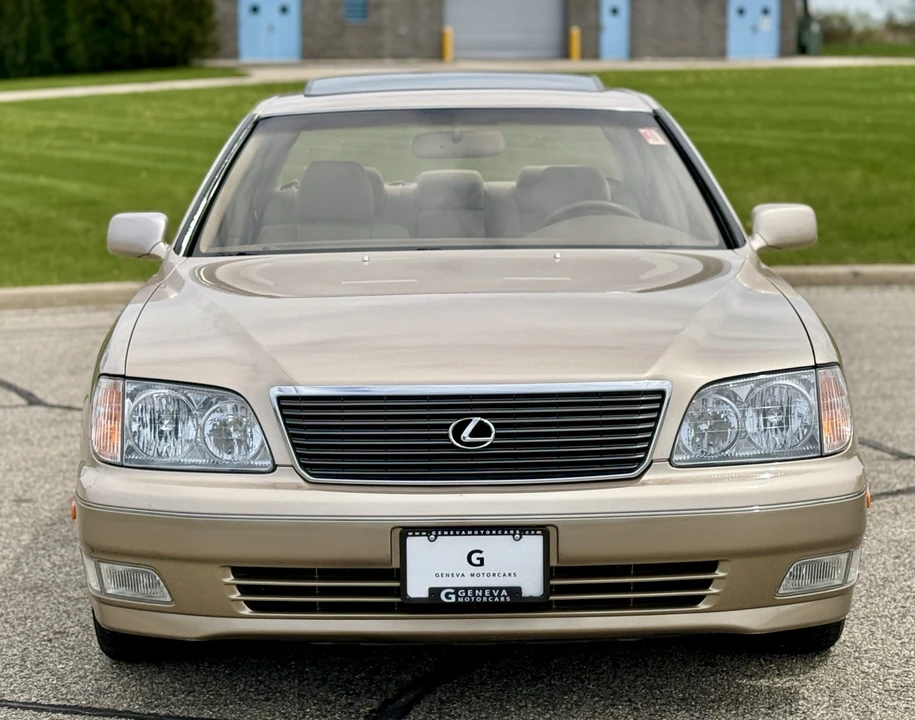 1998 Lexus LS 2nd Gen - Image 13 of 31