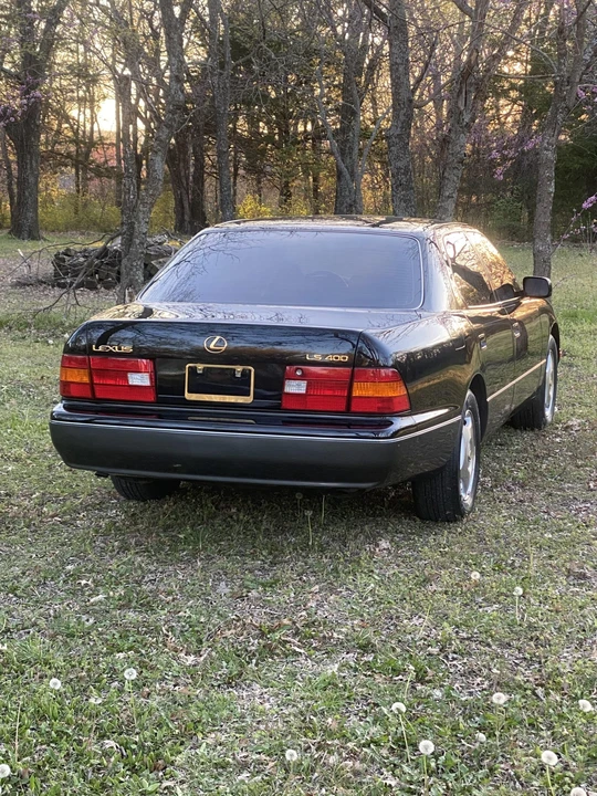 1998 Lexus LS 2nd Gen - Image 6 of 31
