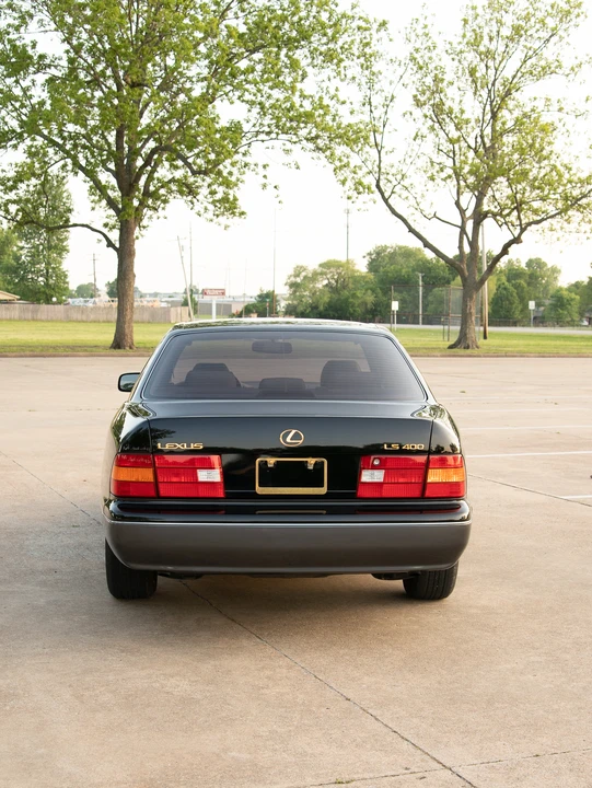 1998 Lexus LS 2nd Gen - Image 8 of 31