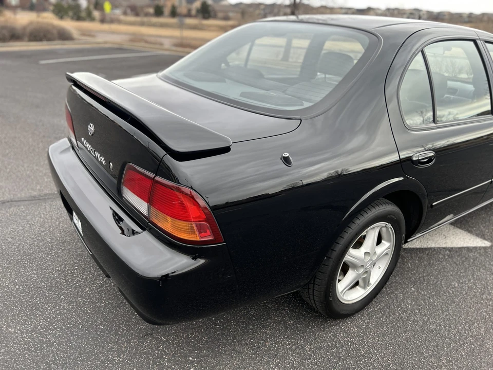 1999 Nissan Maxima 4th Gen - Image 19 of 31