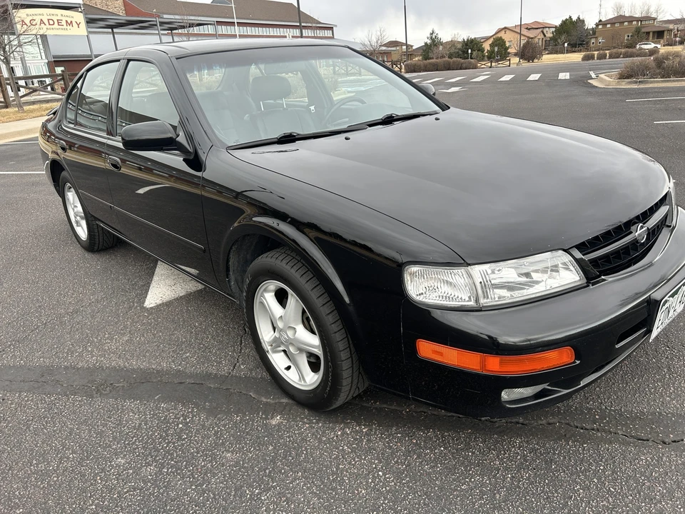 1999 Nissan Maxima 4th Gen - Image 3 of 31