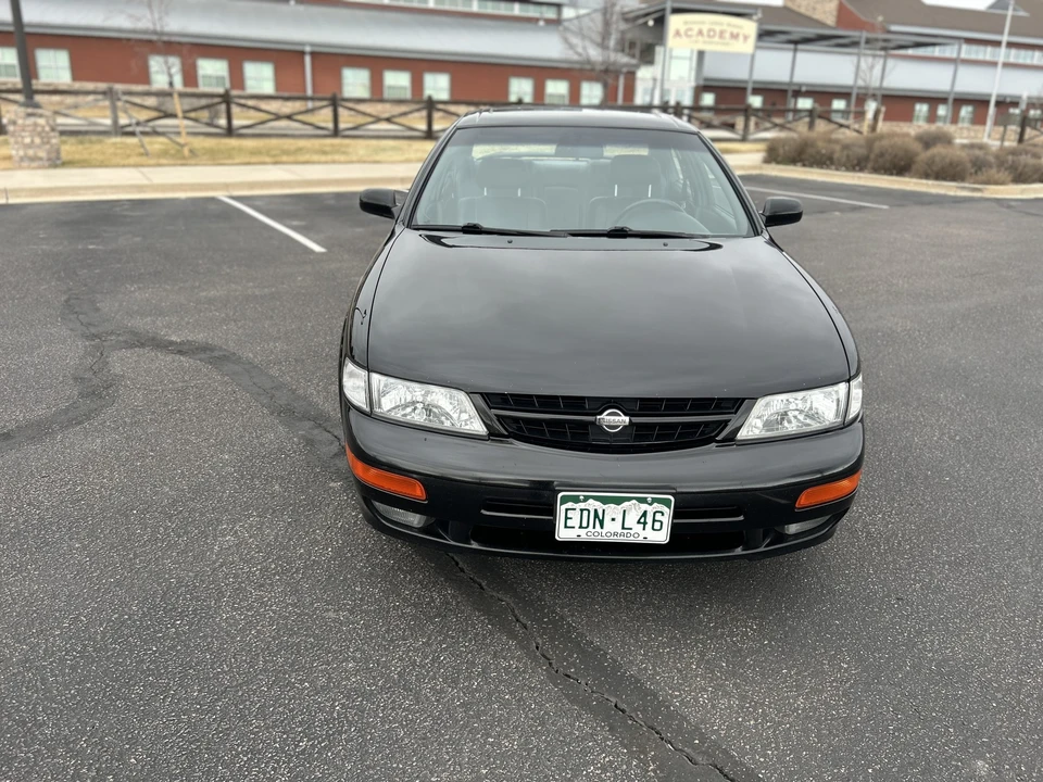1999 Nissan Maxima 4th Gen - Image 5 of 31