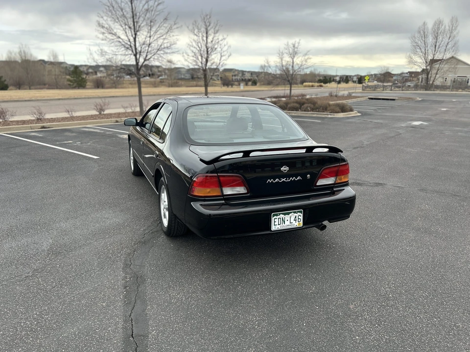 1999 Nissan Maxima 4th Gen - Image 9 of 31