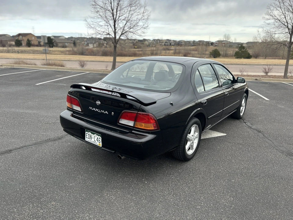 1999 Nissan Maxima 4th Gen - Image 15 of 31