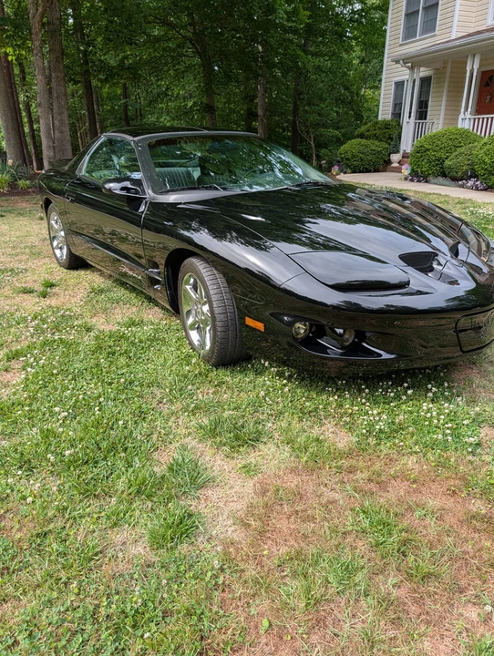 1999 Pontiac Firebird Formula 4th Gen - Image 12 of 31