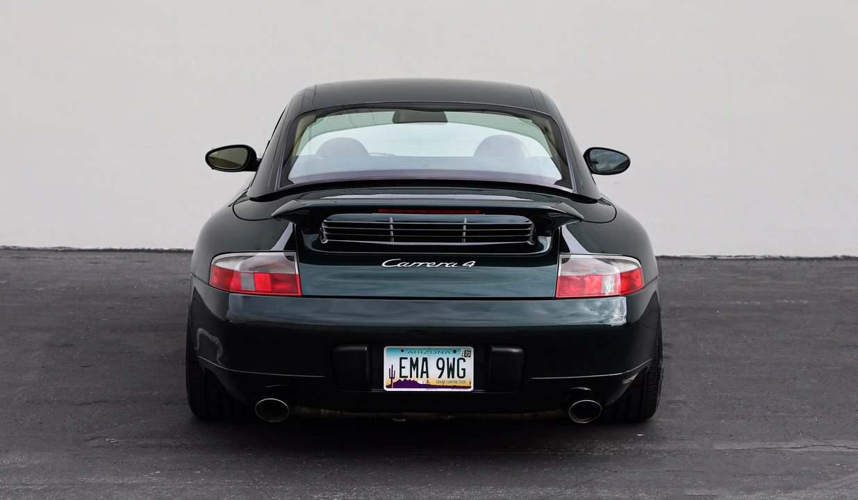 1999 Porsche 996 Carrera - Image 9 of 31