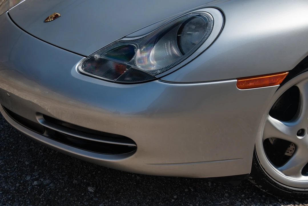1999 Porsche 996 Carrera - Image 29 of 31