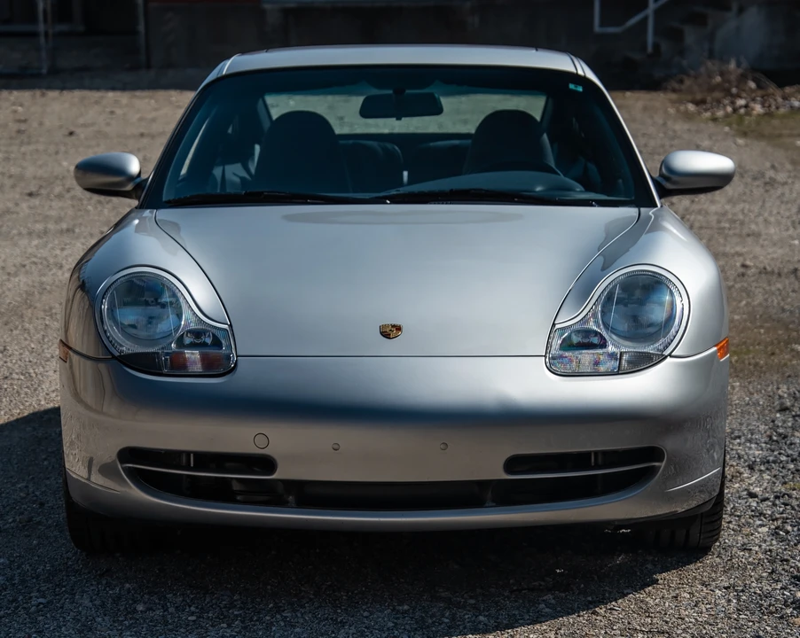 1999 Porsche 996 Carrera - Image 23 of 31