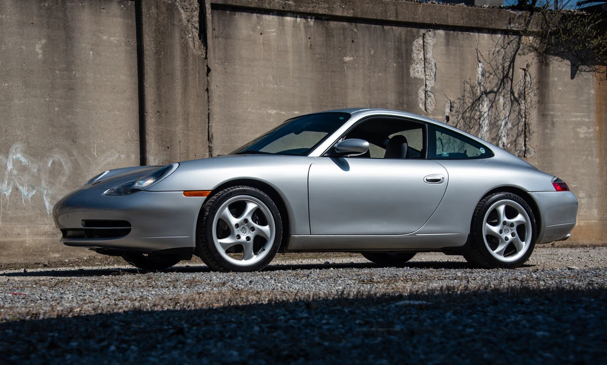 1999 Porsche 996 Carrera - Image 9 of 31