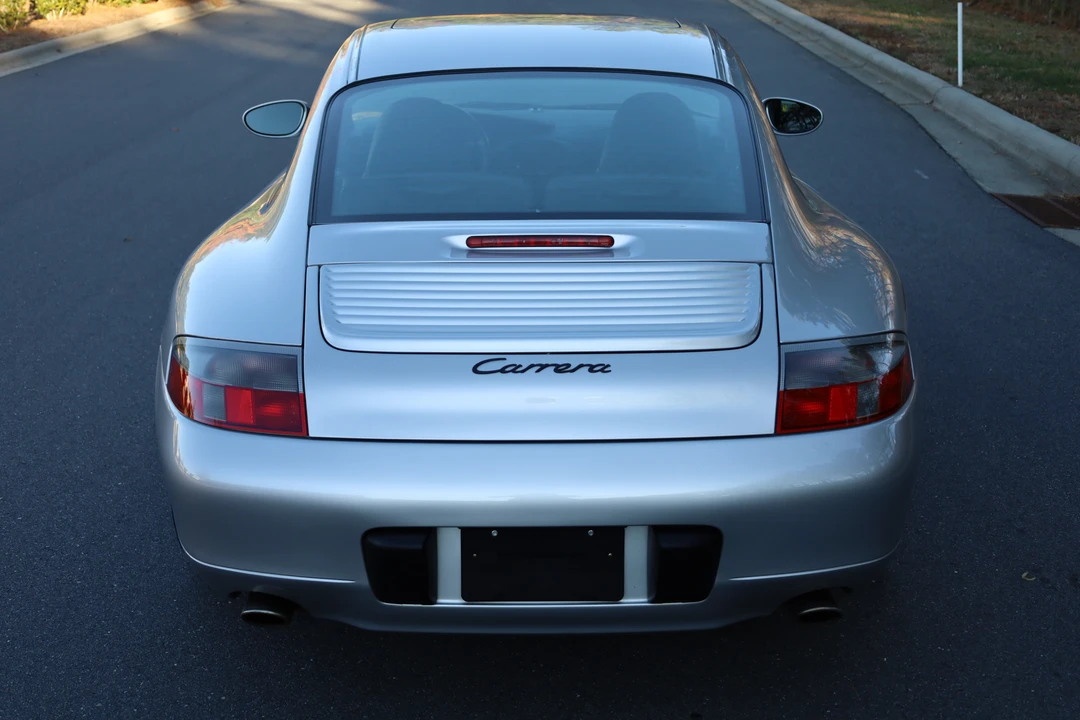 1999 Porsche 996 Carrera - Image 23 of 31