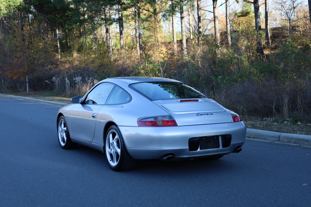 1999 Porsche 996 Carrera - Image 15 of 31