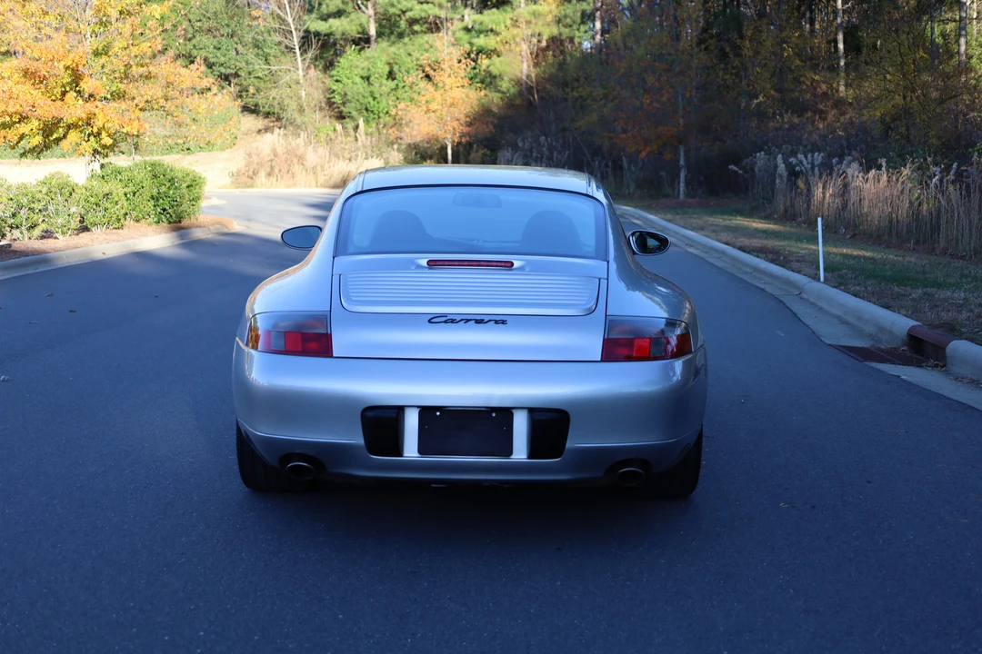 1999 Porsche 996 Carrera - Image 18 of 31
