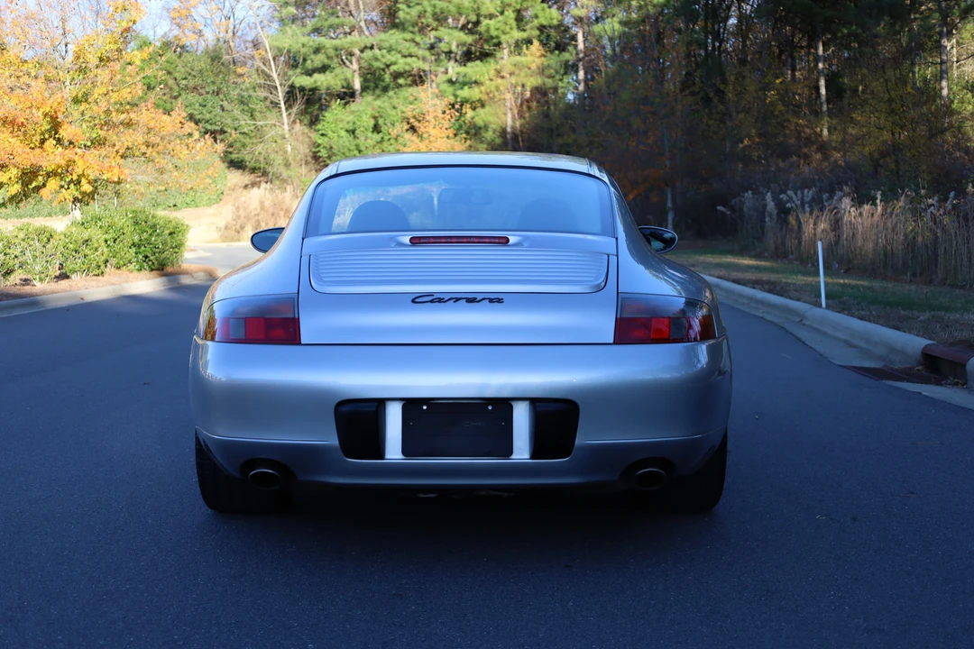 1999 Porsche 996 Carrera - Image 19 of 31