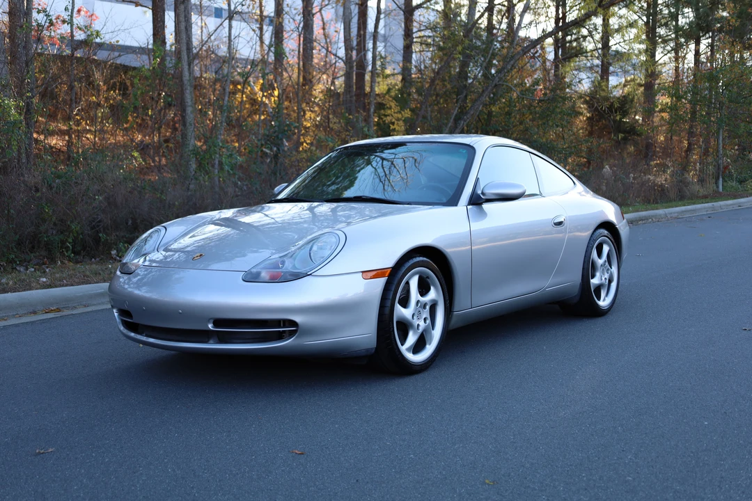 1999 Porsche 996 Carrera - Image 11 of 31