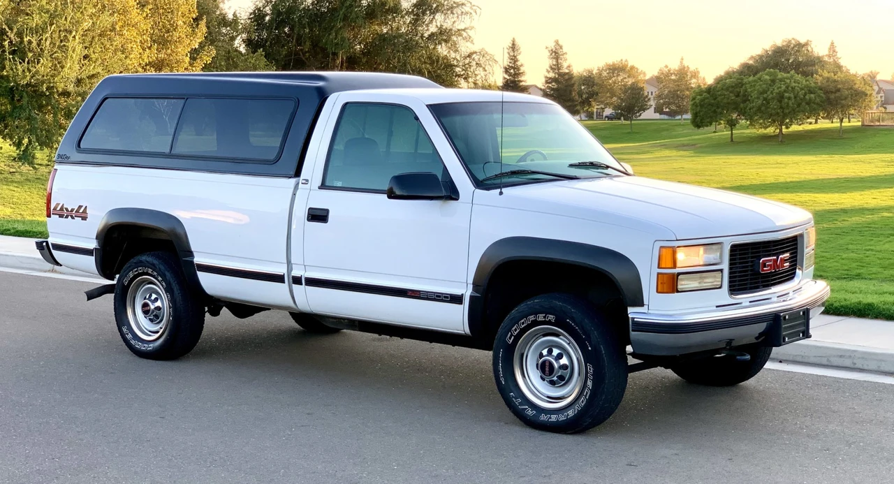2000 GMC Sierra 1st Gen - Image 16 of 31