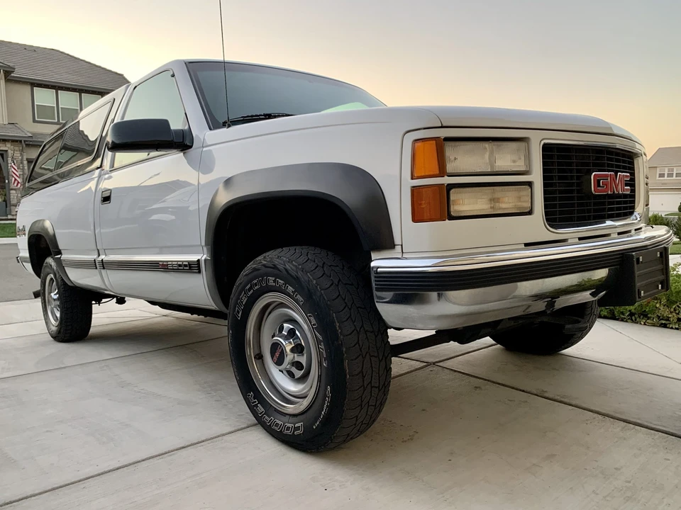 2000 GMC Sierra 1st Gen - Image 26 of 31