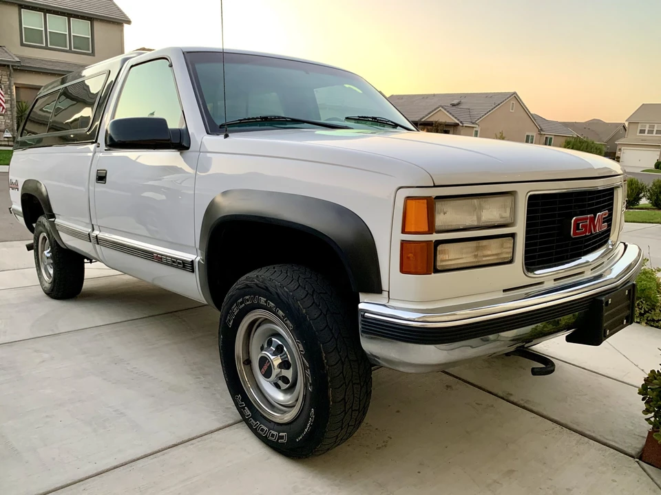 2000 GMC Sierra 1st Gen - Image 24 of 31