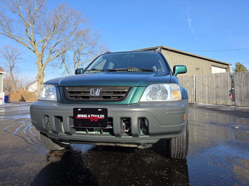 2000 Honda CR-V 1st Gen - Image 2 of 31