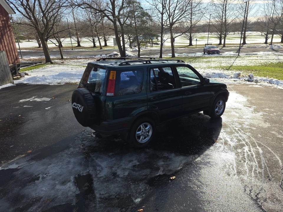 2000 Honda CR-V 1st Gen - Image 28 of 31