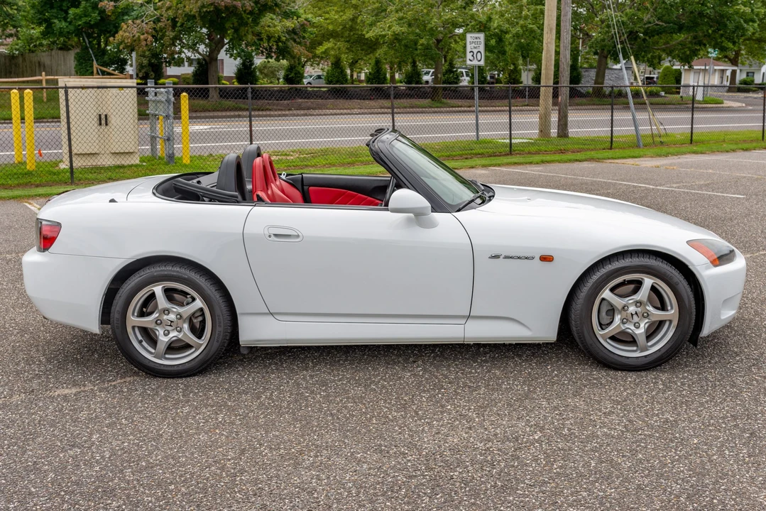 2000 Honda AP1 S2000 - Image 17 of 31