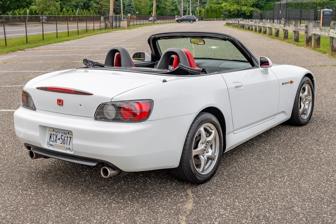 2000 Honda AP1 S2000 - Image 16 of 31