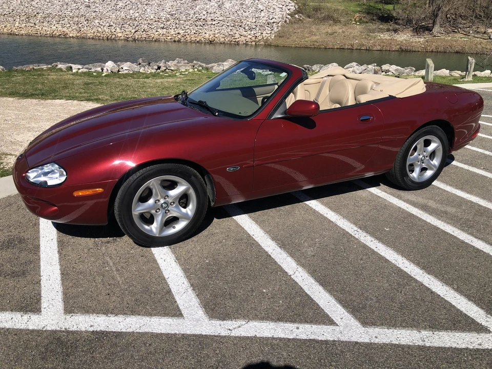 2000 Jaguar X100 XK8 - Image 4 of 31