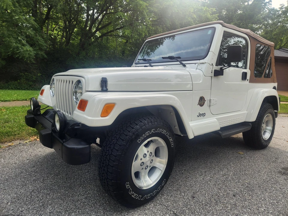 2000 Jeep TJ Wrangler - Image 3 of 31
